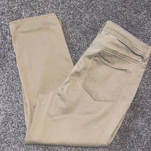 Chico’s Size 1 = 8 Tan Crop Pants